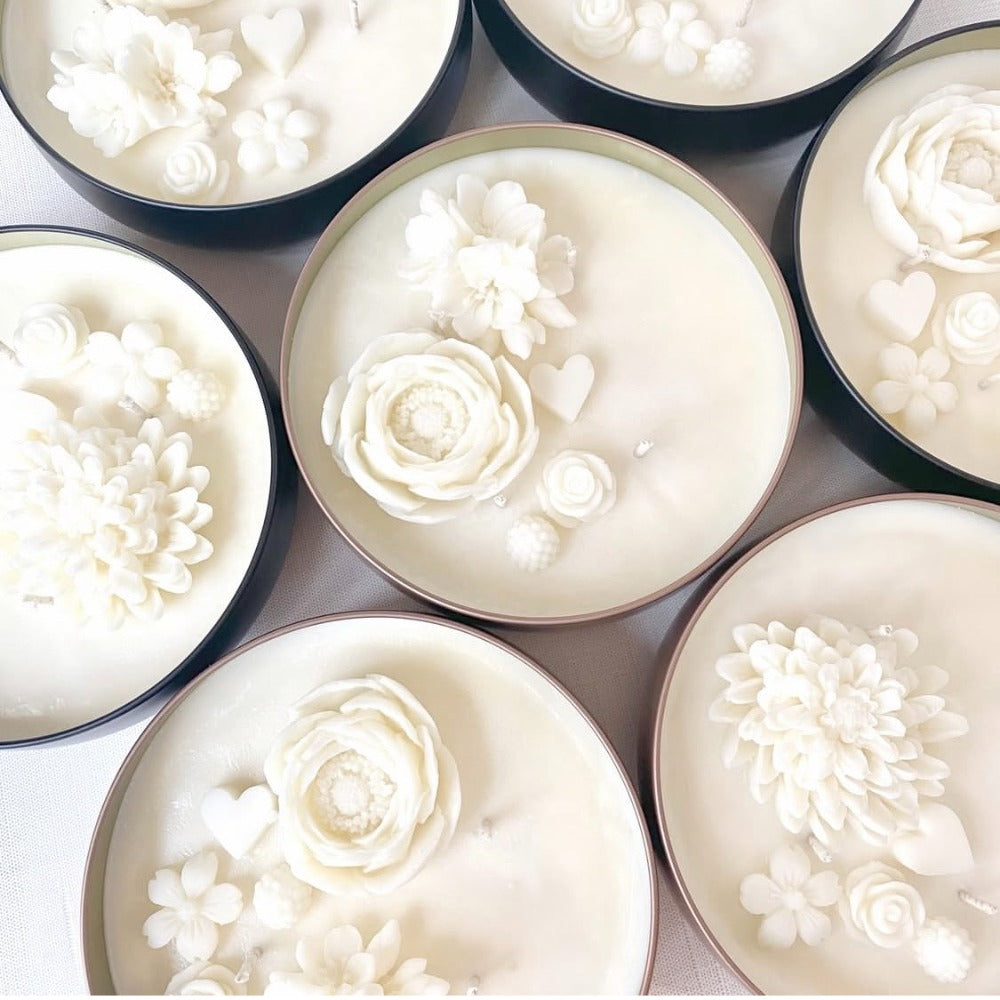 Soy Wax Secret Flower Garden Candle - Handmade Botanical Gift - Lavender or Lemongrass Essential oils